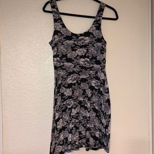 Rose print short dress